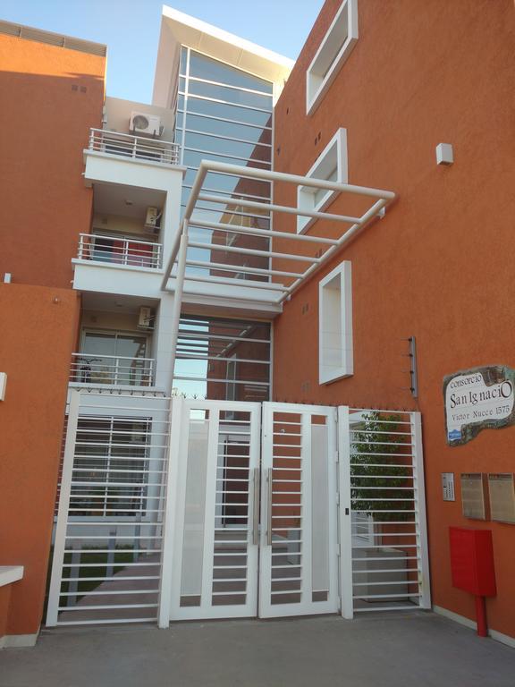 El Dorado San Juan Lägenhet Exteriör bild